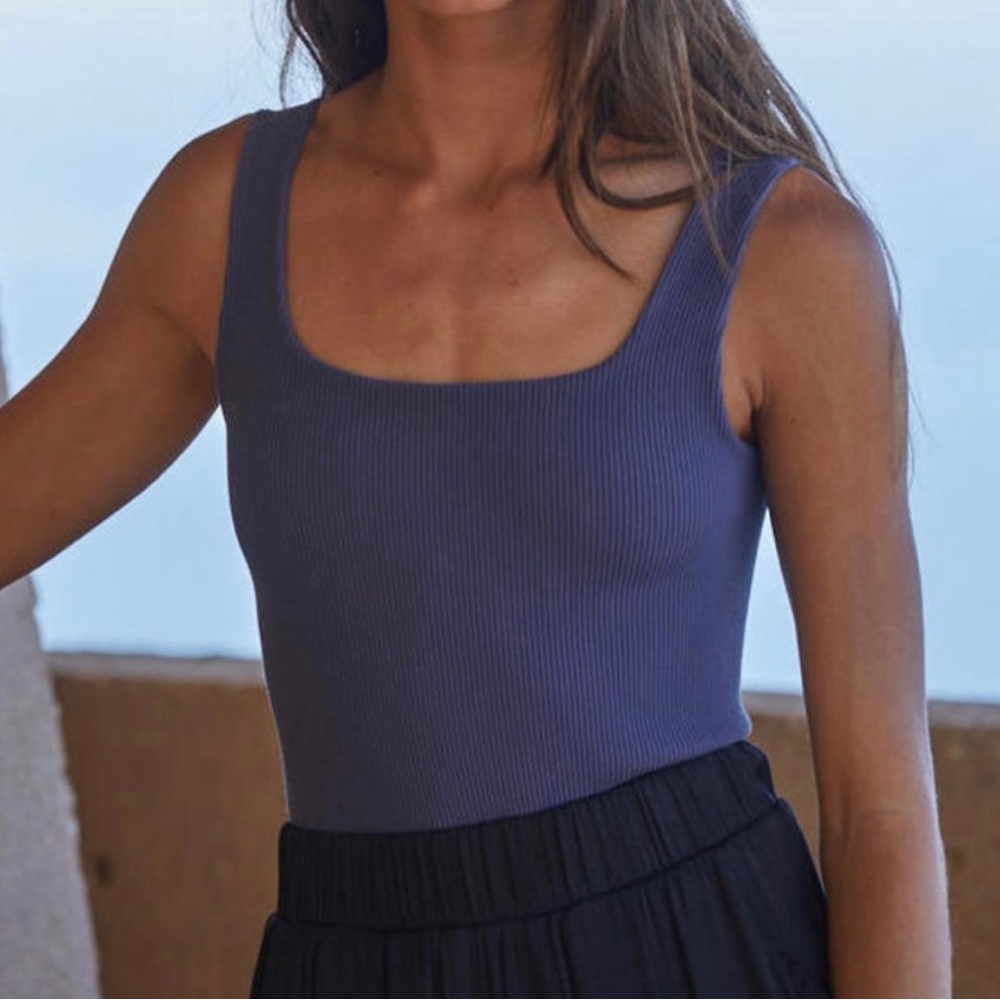 NWT—Seamless Ribbed Bodysuit, Midnight Blue, size SM/MED— New!